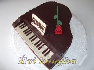 Zongora torta gesztenyés-csokis